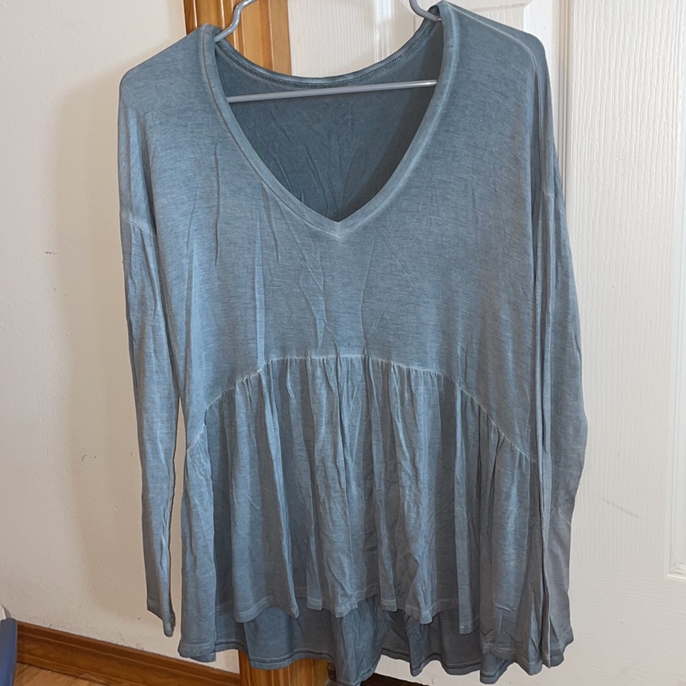 AE flowy blouse